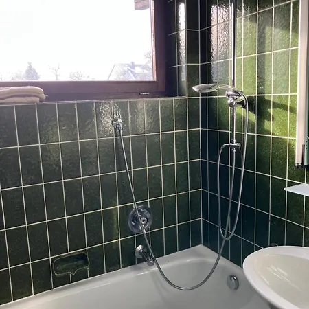 Taunus Wohnen Und Arbeiten In 아파트 *