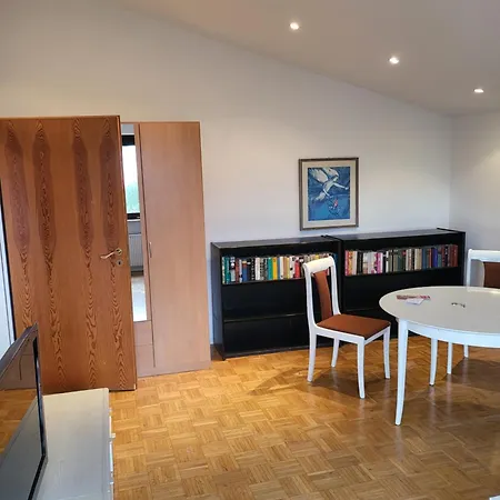 Apartamento Taunus Wohnen Und Arbeiten In