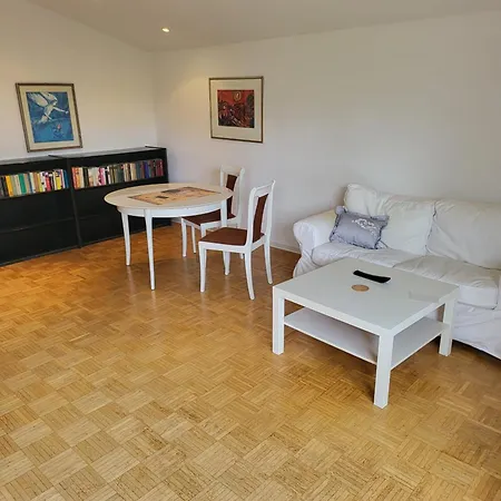 Taunus Wohnen Und Arbeiten In Apartamento